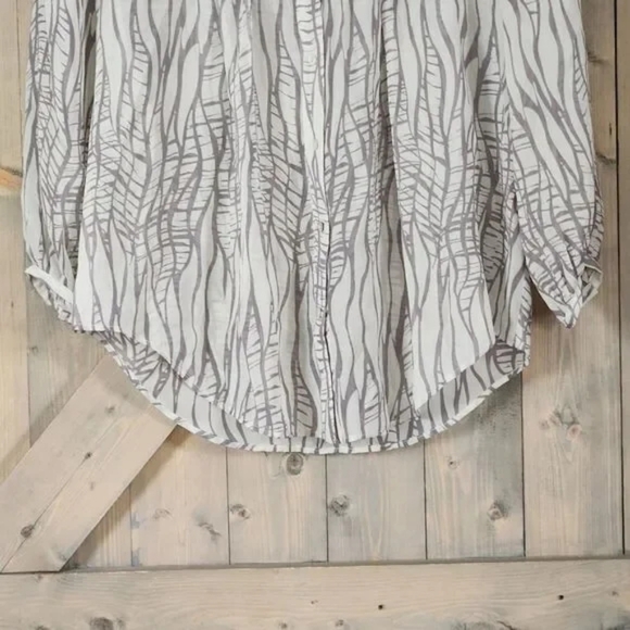 Anthropologie Fei Silk Sheer Blouse Size 4 Small - Picture 3 of 12